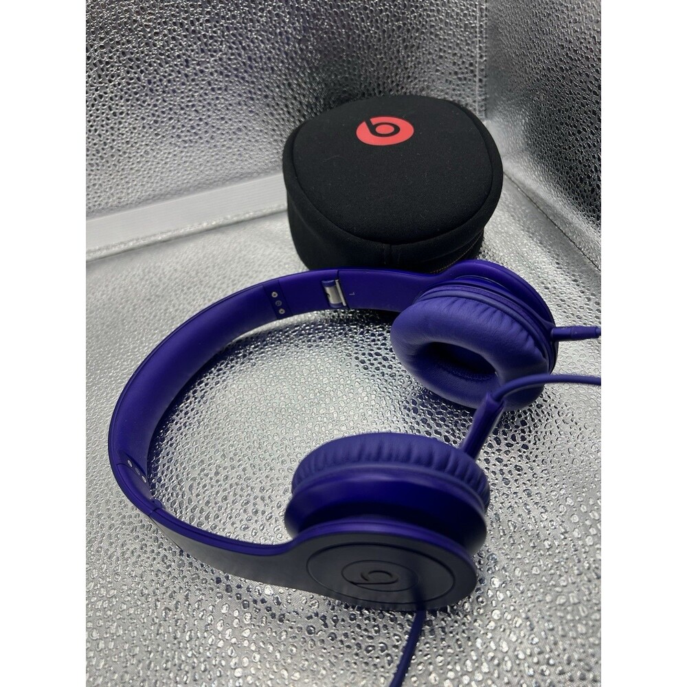 Beats by Dr. Dre Solo HD On-Ear Headphones Purple with Cord And Case